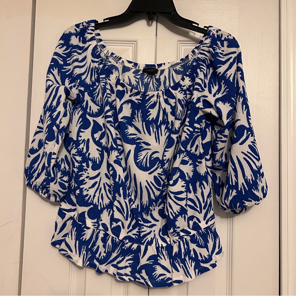 Ann Taylor Factory Bright Blue and White Women's 3/4 Sleeve Top Size Medium